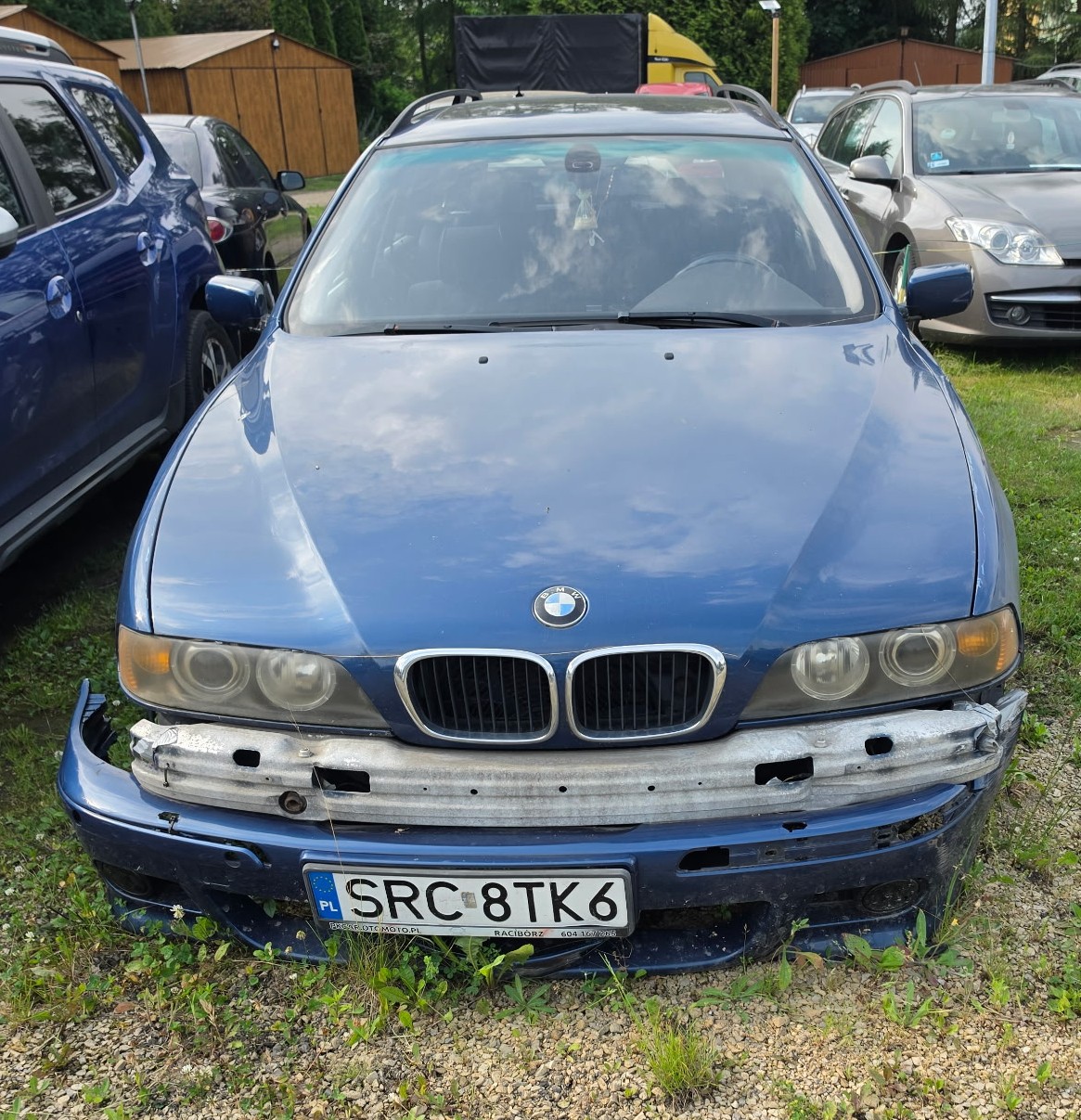 BMW 525D - przód pojazdu