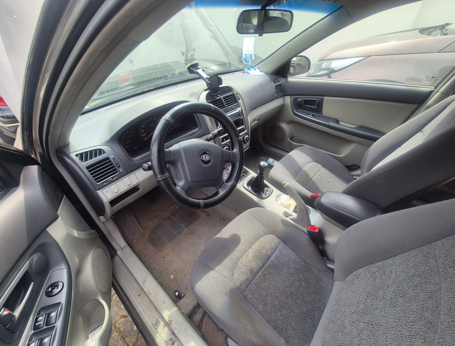 Kia Cerato - zdjęcie 7