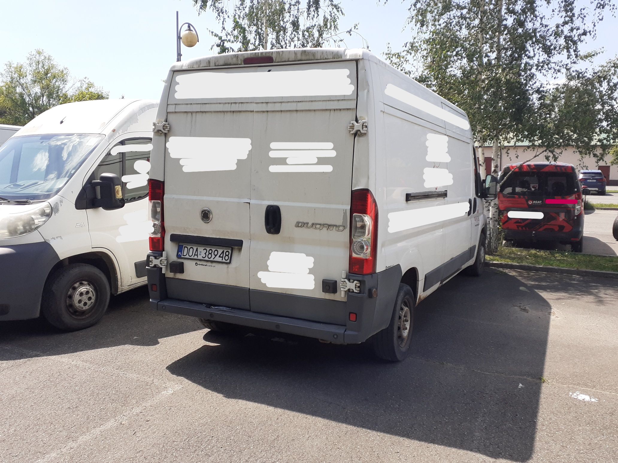 Fiat Ducato. Tył samochodu.