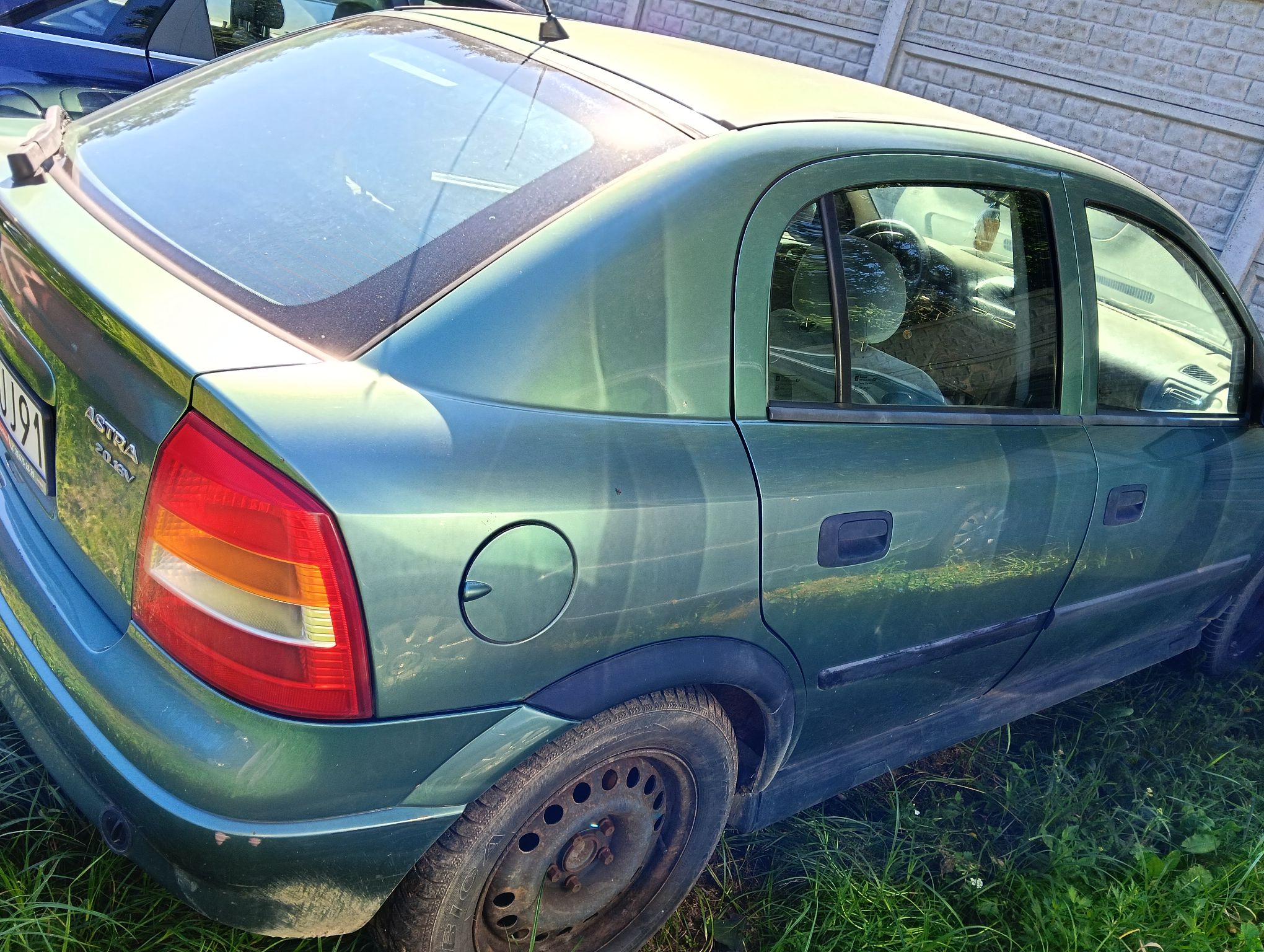 Opel Astra - zdjęcie 6