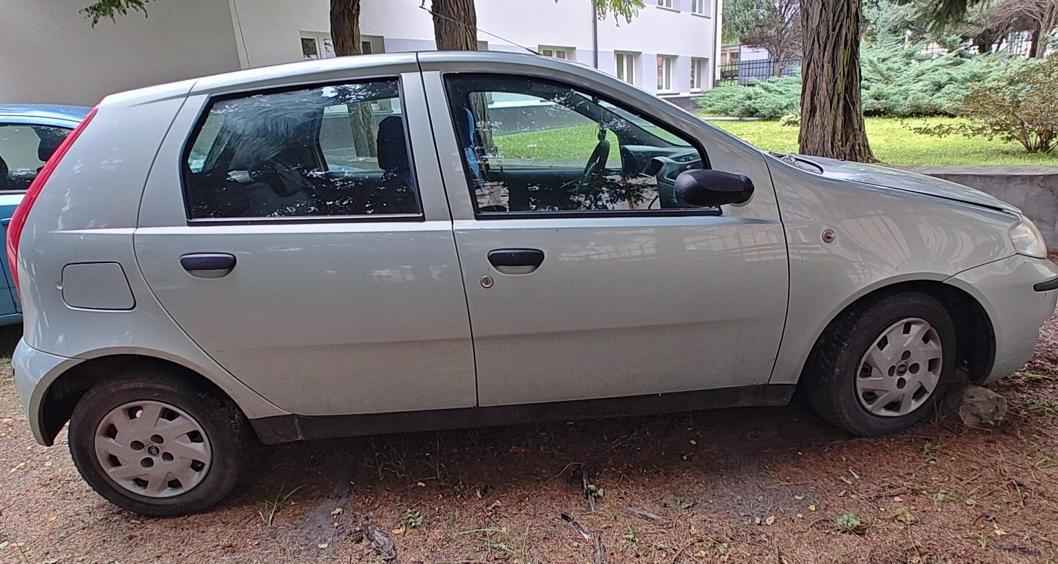 Fiat Punto 1.2 8V - zdjęcie 4