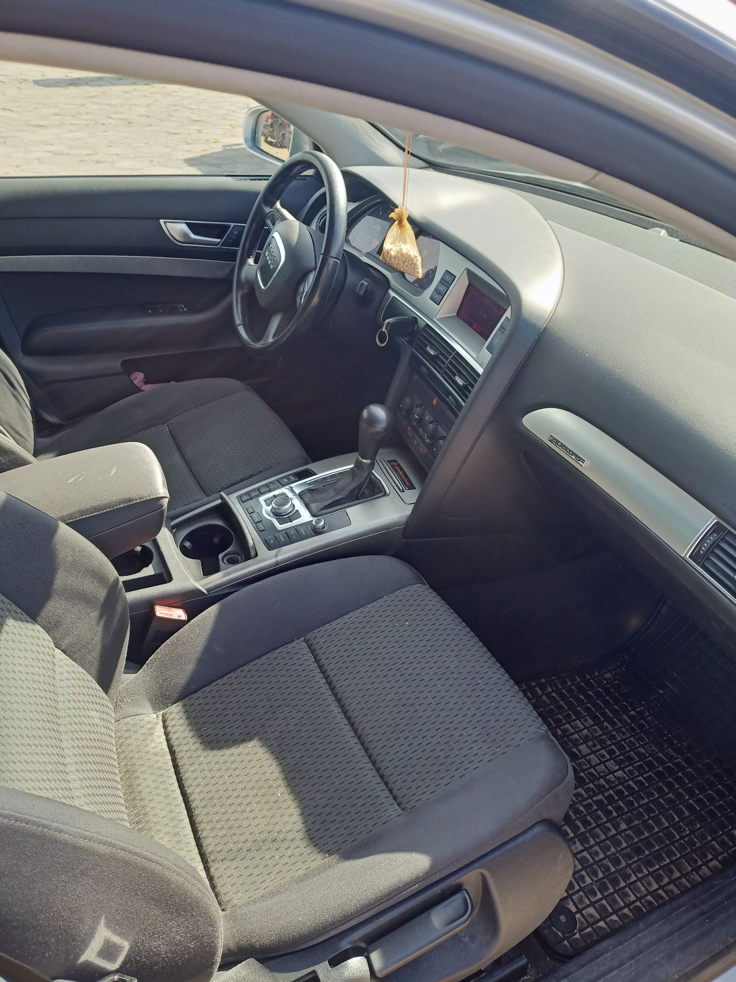 Audi A6 - zdjęcie 4