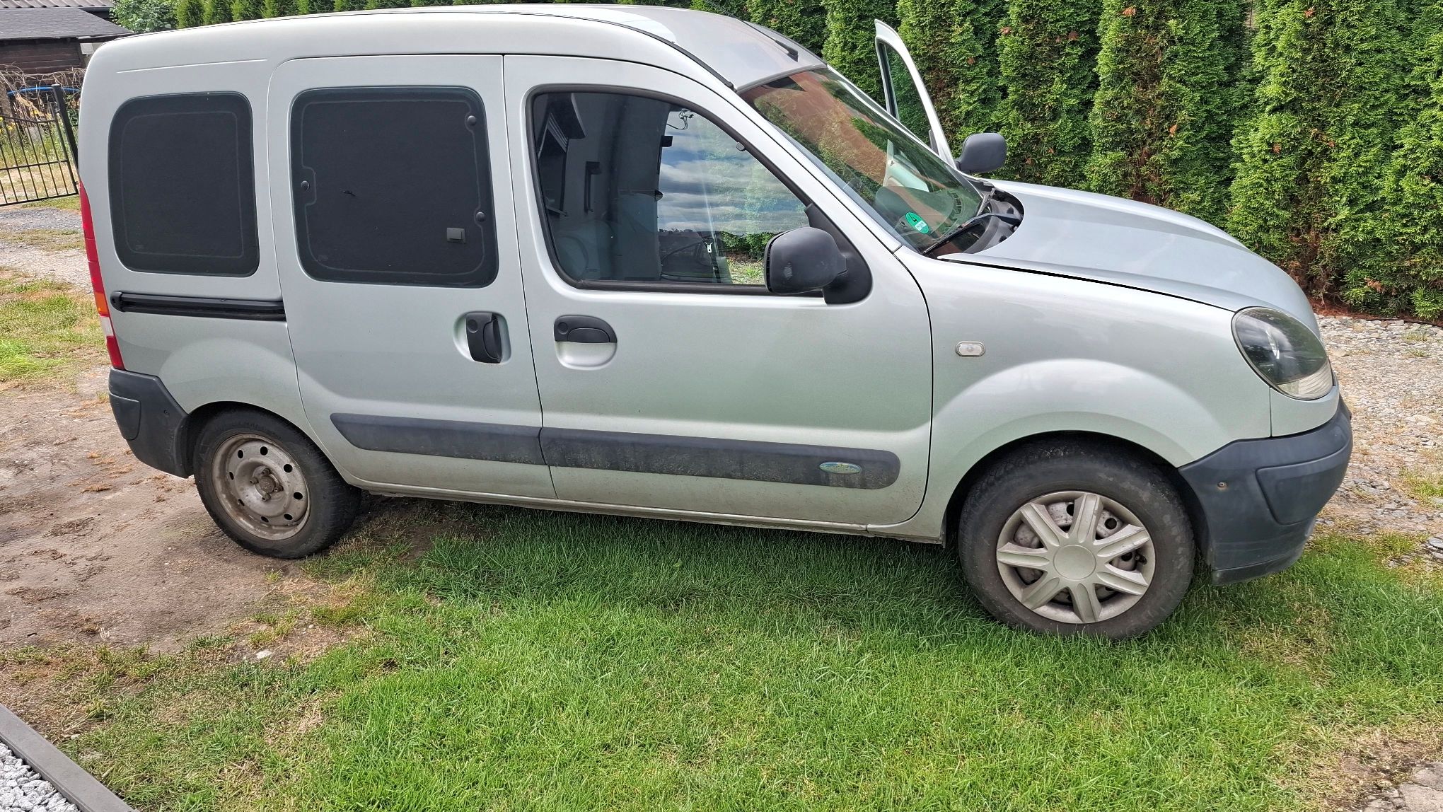 Renault Kangoo 2007 - zdjęcie 4