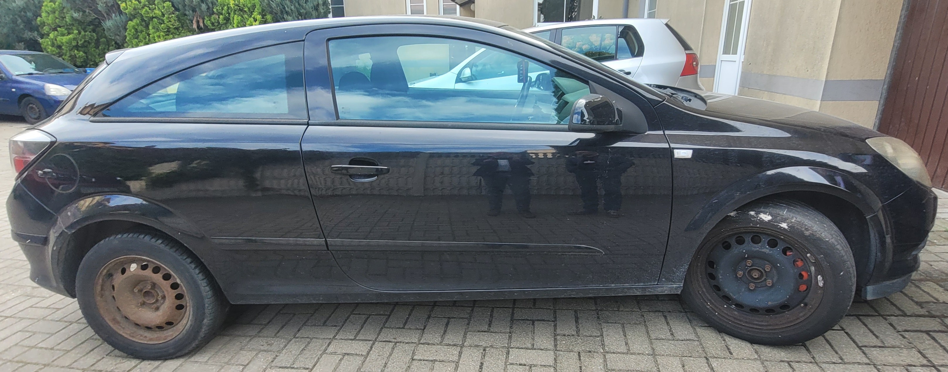 Opel Astra GTC Coupe - detal