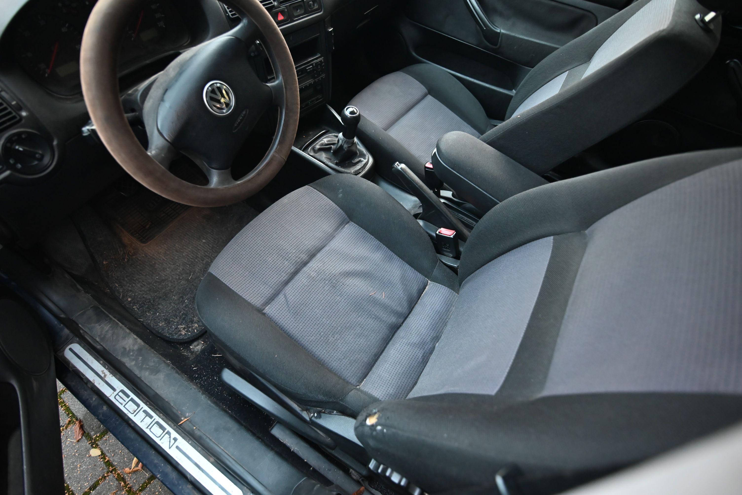 Volkswagen Golf IV - zdjęcie 3