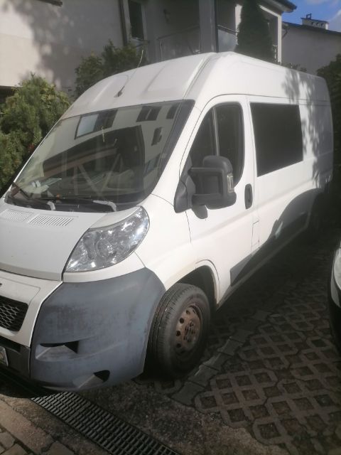 Samochód ciężarowy wielozadaniowy Peugeot Boxer