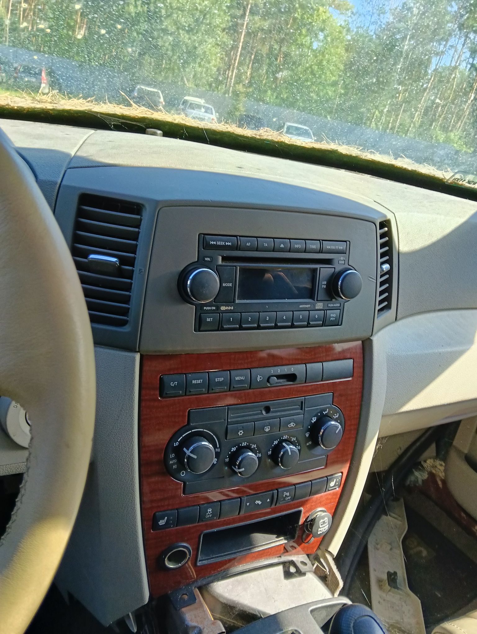 Jeep Grand Cherokee - zdjęcie 5