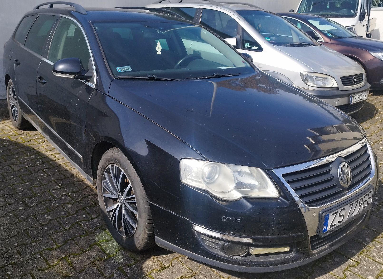 Volkswagen Passat Kombi - zdjęcie 3